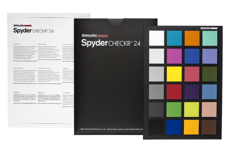 SpyderCHECKR 24 precise color profiling chart for digital cameras