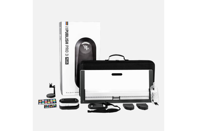 i1Publish Pro 3 Plus Spectrophotometer Kit by X-Rite (EO3PLPUB)